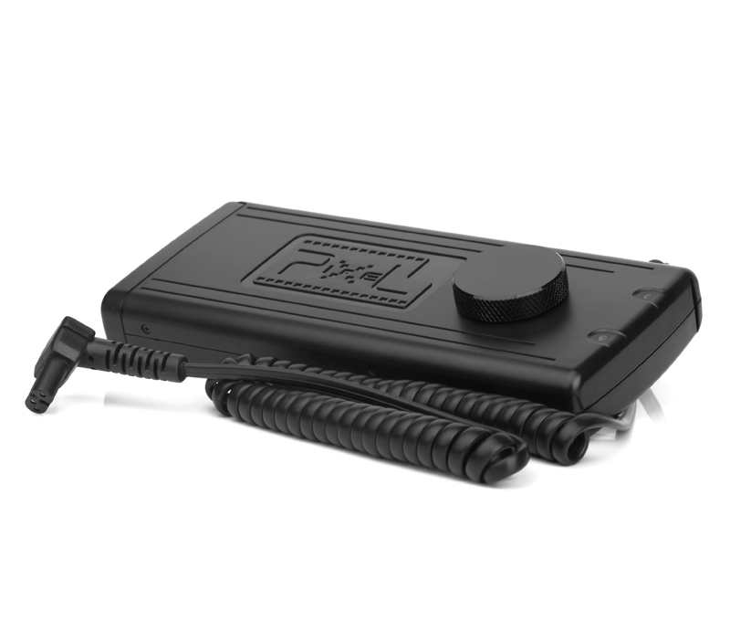 Pixel TD-384 Flash External Battery Pack, fast power supply and long lasting.