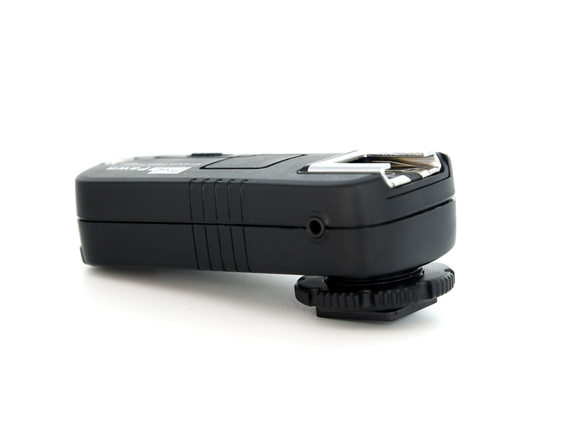 Pixel Pawn (TF-365) flash remote control for Sony cameras, wireless control and powerful functions.