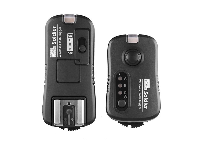 Pixel Soldier Nikon (TF-372) wireless flash group/shutter remote control, wireless control and wake up at will.