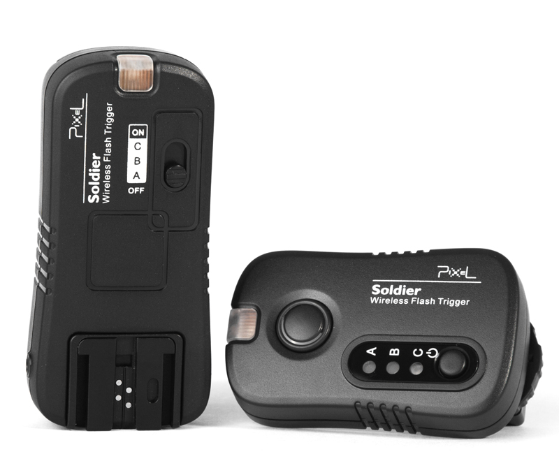 Pixel Soldier Sony (TF-373) wireless flash group/shutter remote control, wireless control and wake up at will.